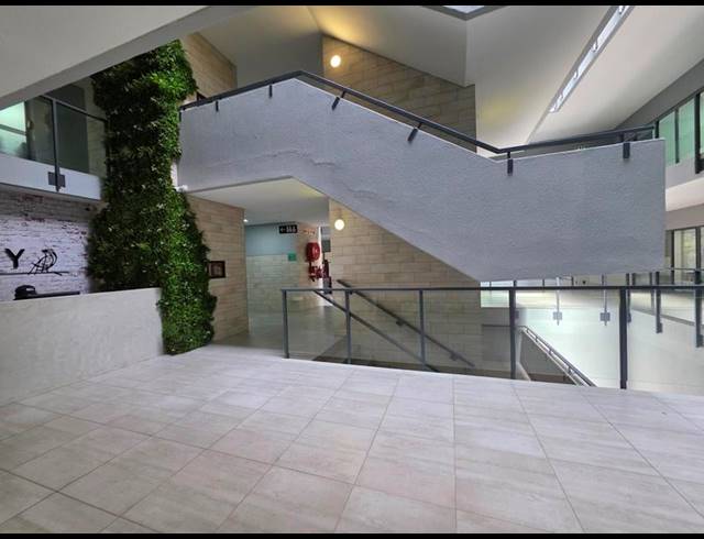 BUSINESS PROPERTY TO RENT IN LYNNWOOD GLEN